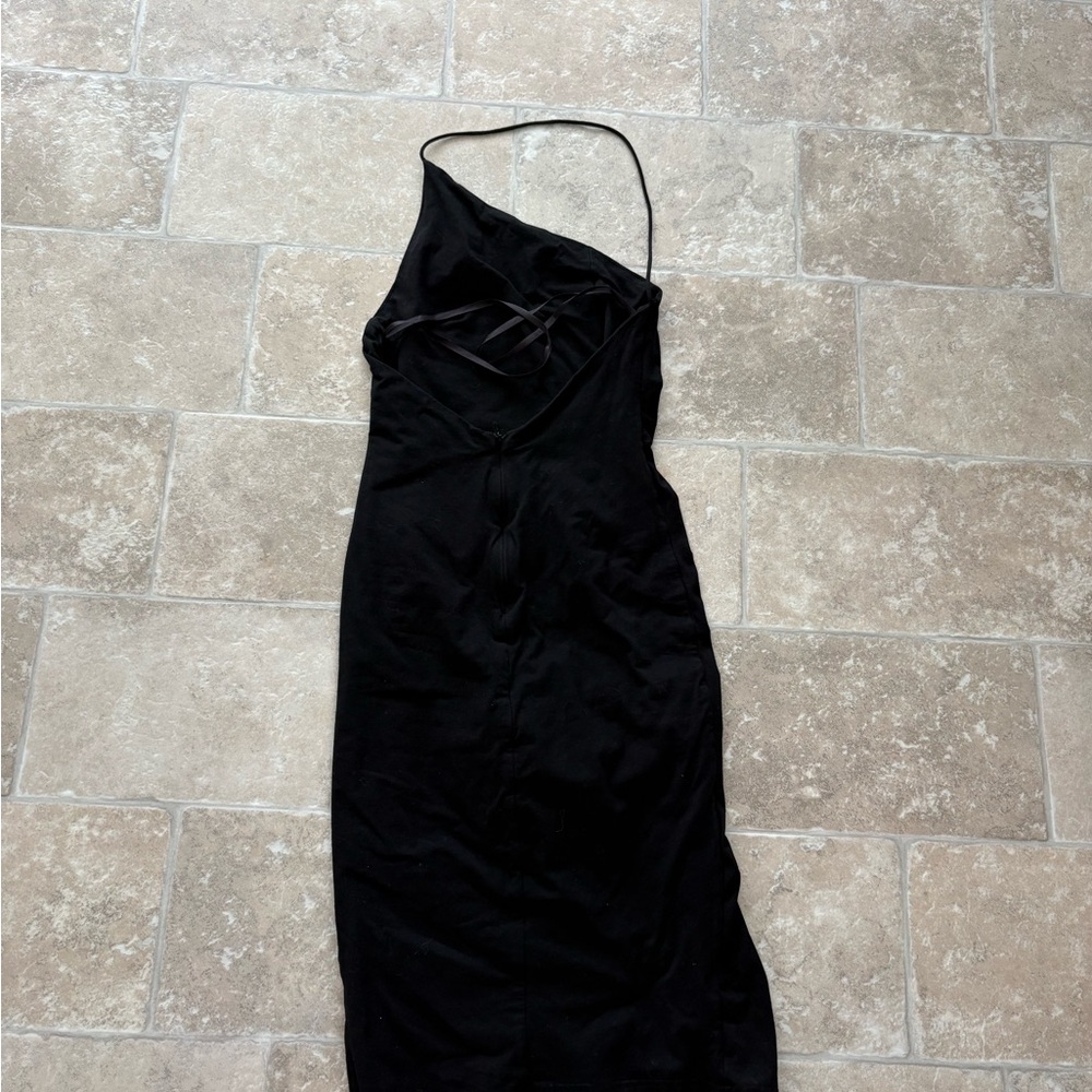 Superdown One Shoulder Black Dress